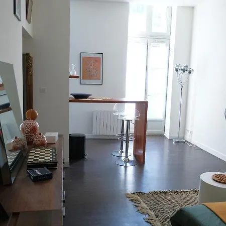 T2 - Chartrons * Bordeaux