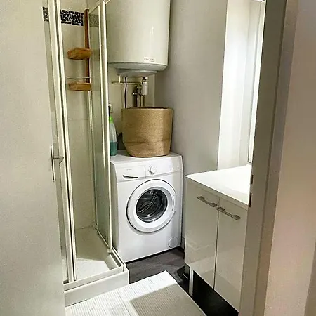 T2 - Chartrons Apartment Bordeaux