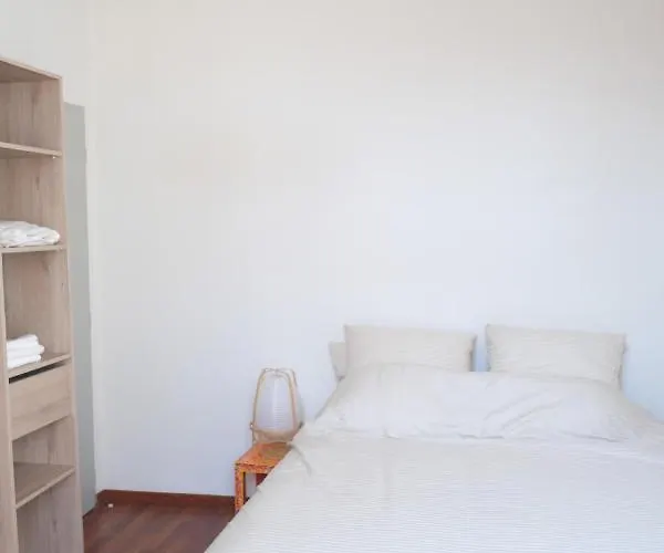 T2 - Chartrons * Bordeaux